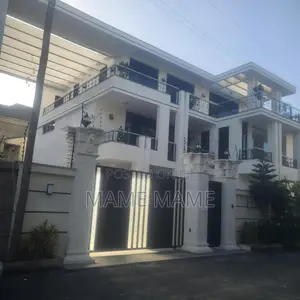 10bdrm House in Addis Abeba, Bole for sale