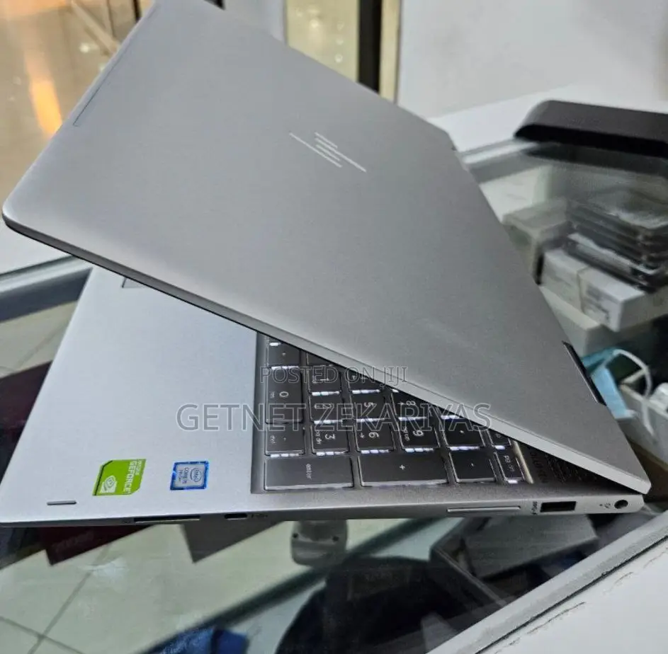 New Laptop HP Envy 15 8GB Intel Core I5 SSD 512GB