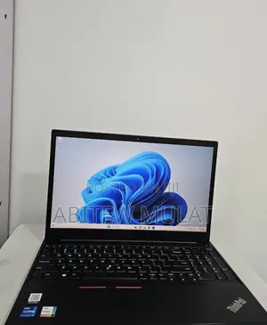 Photo - New Laptop Lenovo Thinkpad E15 16GB Intel Core I7 SSD 512GB