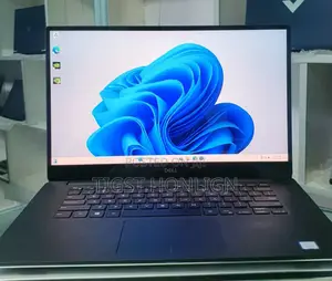 New Laptop Dell XPS 15 32GB Intel Core I7 SSD 1T