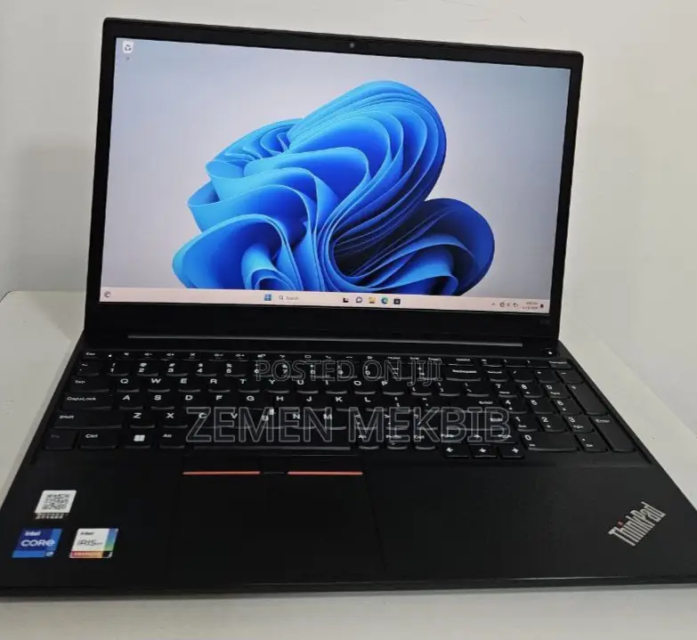 New Laptop Lenovo ThinkBook 15 16GB Intel Core I7 SSD 512GB