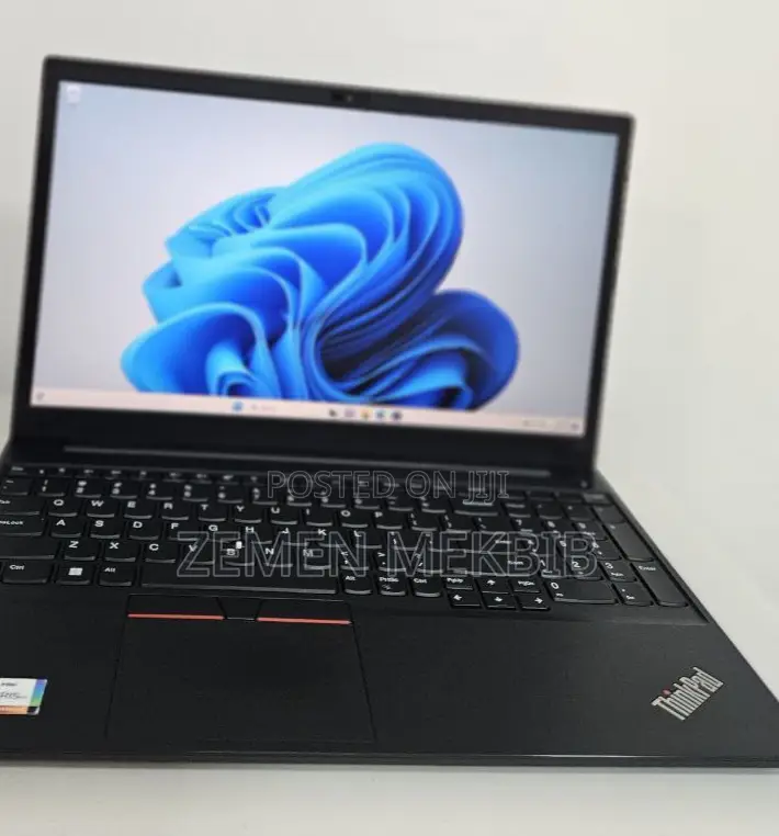 New Laptop Lenovo ThinkBook 15 16GB Intel Core I7 SSD 512GB