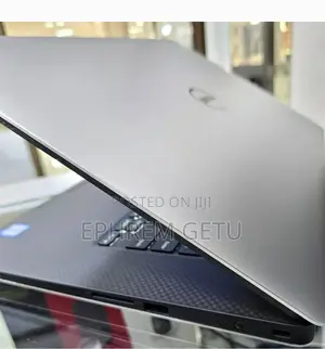 Photo - New Laptop Dell XPS 15 16GB Intel Core I5 SSD 512GB