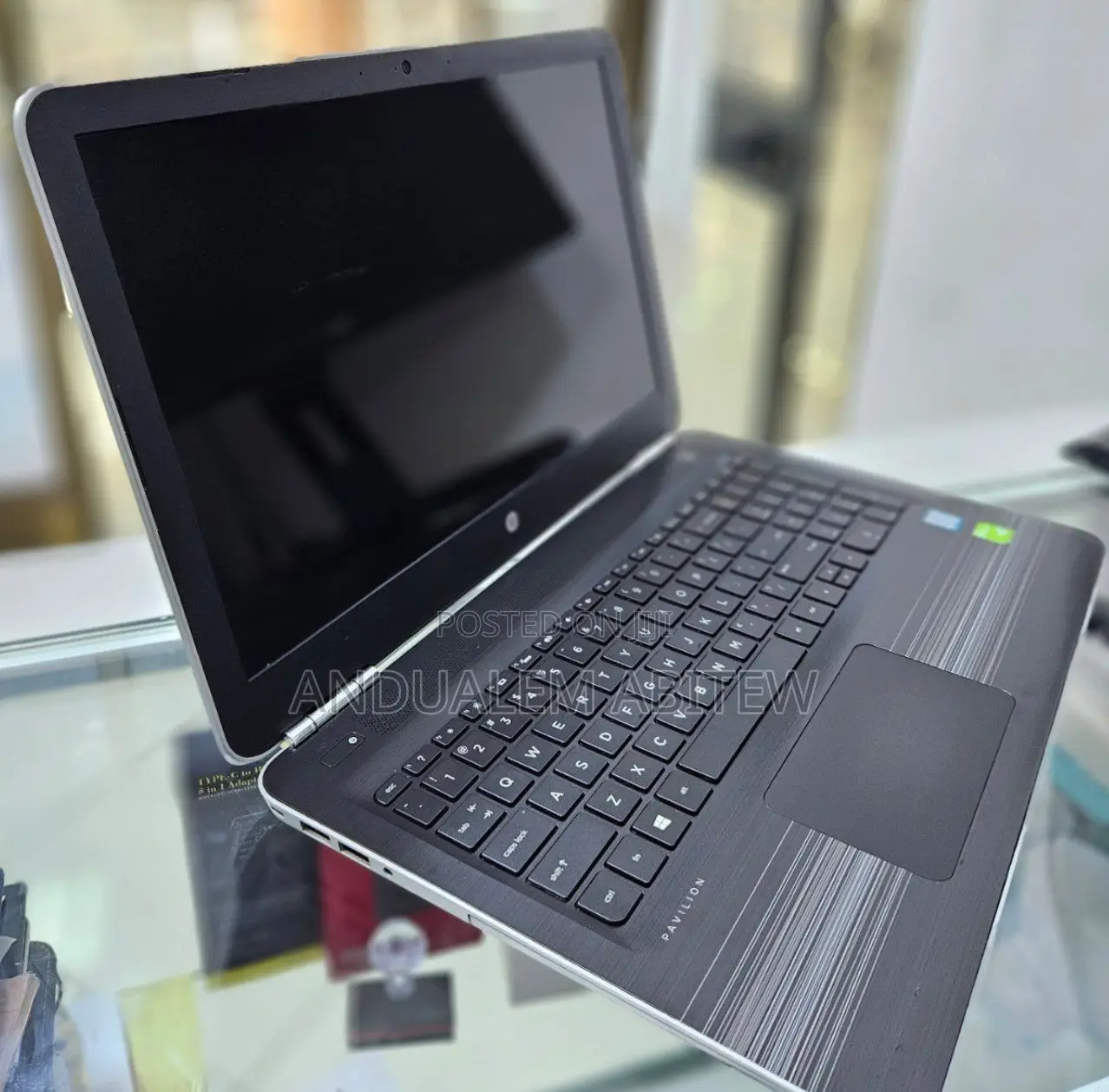 New Laptop HP Pavilion 15 8GB Intel Core I5 SSD 512GB