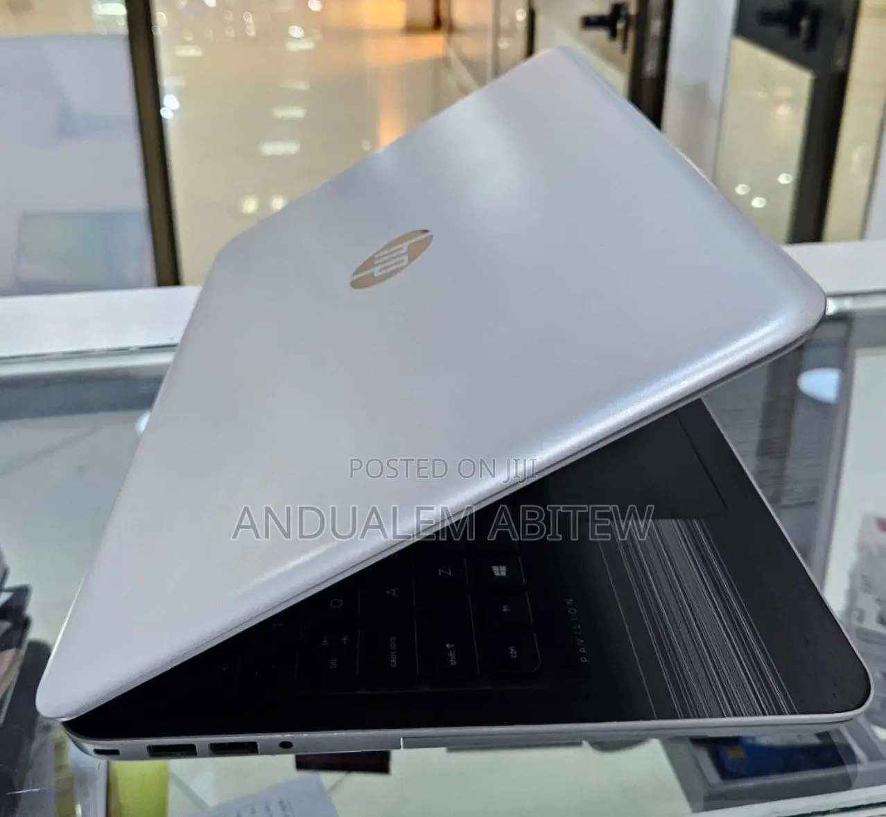 New Laptop HP Pavilion 15 8GB Intel Core I5 SSD 512GB