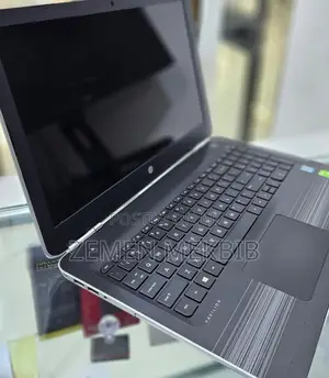 New Laptop HP 8GB Intel Core I5 SSD 512GB