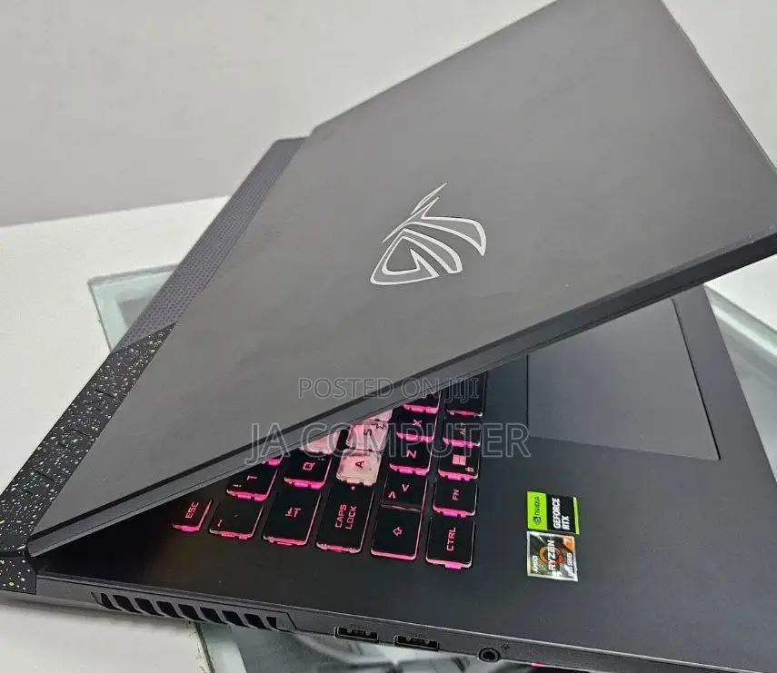 New Laptop Asus ROG Strix G15 16GB AMD Ryzen 7 SSD 1T
