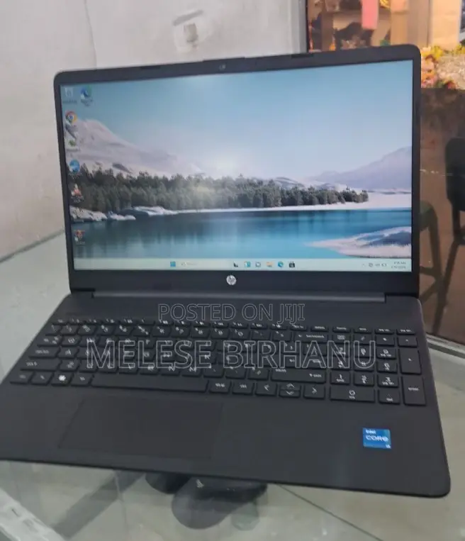 New Laptop HP Stream Notebook 8GB Intel Core I3 SSD 256GB
