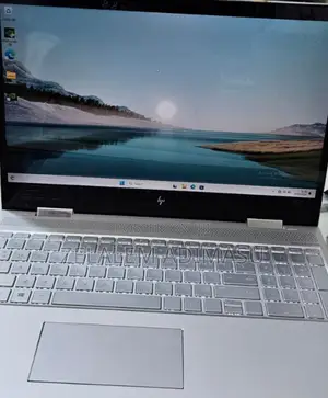 New Laptop HP Envy X360 8GB Intel Core I5 SSD 512GB