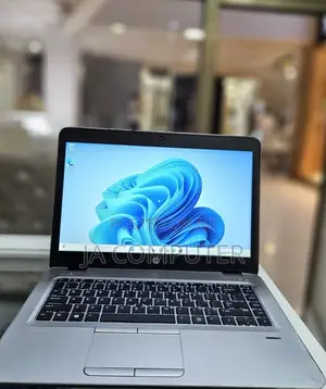 Photo - New Laptop HP EliteBook 840 G3 8GB Intel Core I7 HDD+SSD 640GB