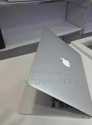 New Laptop Apple MacBook Air 2017 8GB Intel Core I5 SSD 256GB