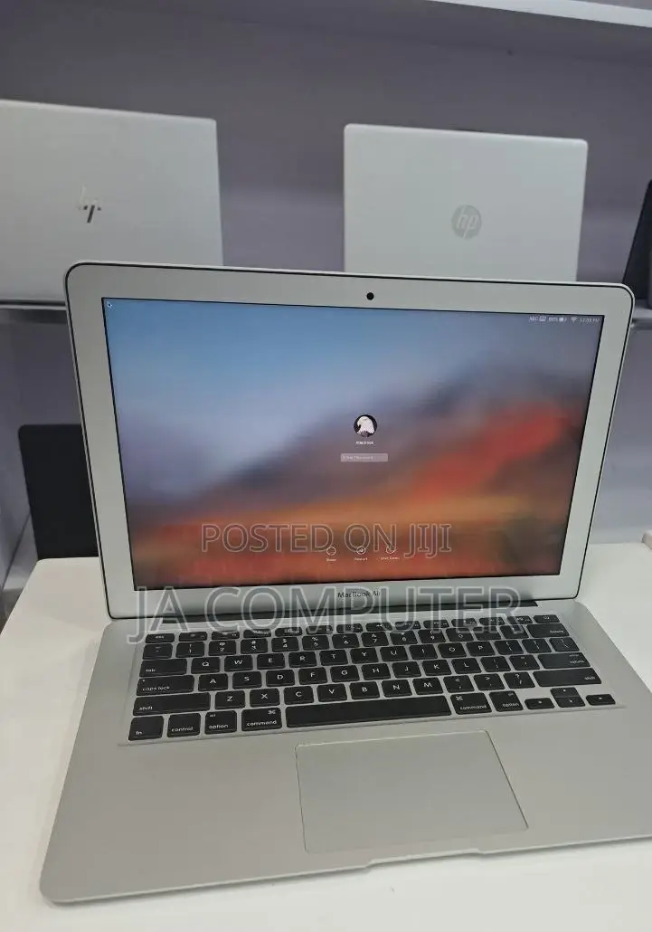 New Laptop Apple MacBook Air 2017 8GB Intel Core I5 SSD 256GB