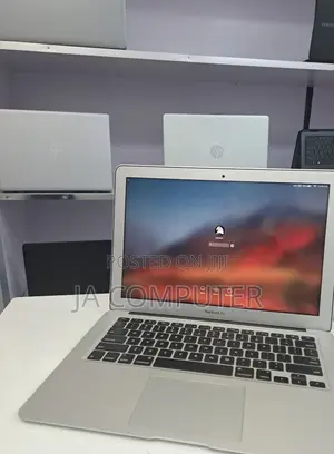 New Laptop Apple MacBook Air 2017 8GB Intel Core I5 SSD 256GB