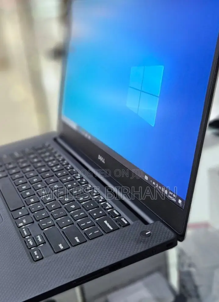 New Laptop Dell XPS 15 16GB Intel Core I5 SSD 512GB