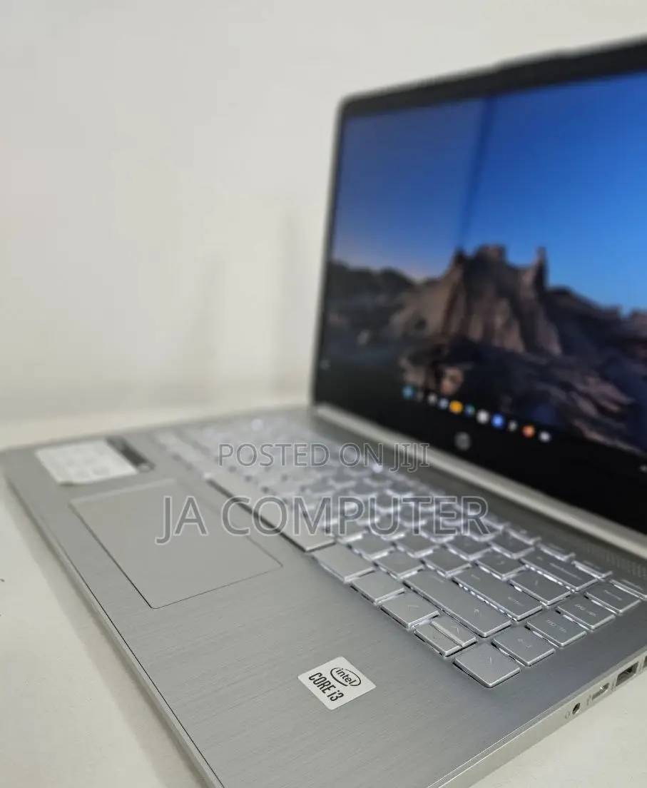 New Laptop HP Stream Notebook 8GB Intel Core I3 SSD 256GB