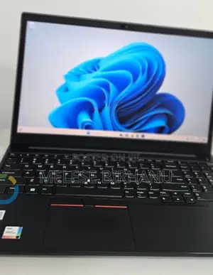 New Laptop Lenovo Thinkpad E15 16GB Intel Core i7 SSD 512GB