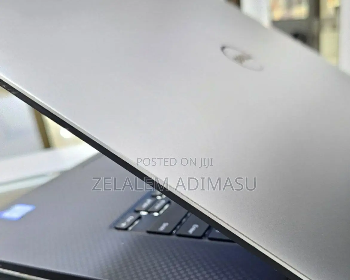 New Laptop Dell XPS 15 16GB Intel Core I5 SSD 512GB