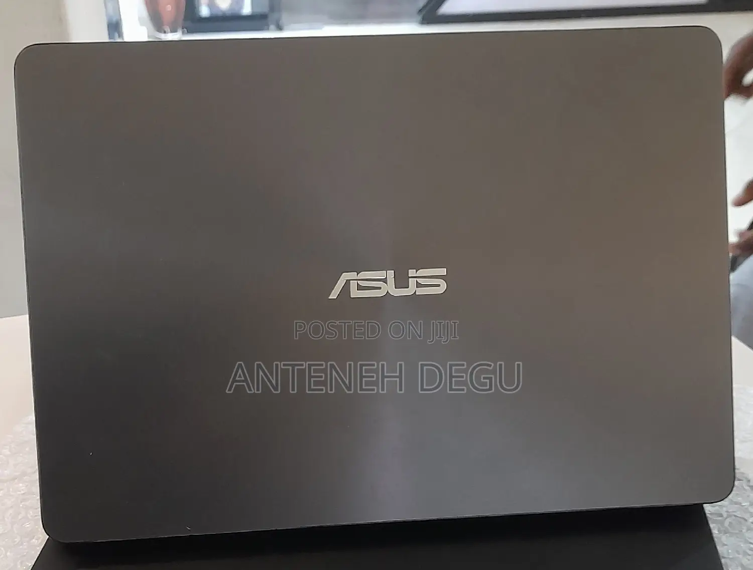 New Laptop Asus ZenBook UX430UA 8GB Intel Core I5 SSD 256GB