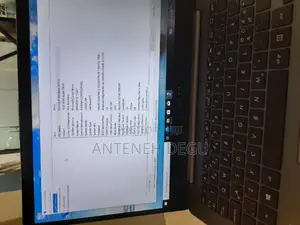 New Laptop Asus ZenBook UX430UA 8GB Intel Core I5 SSD 256GB