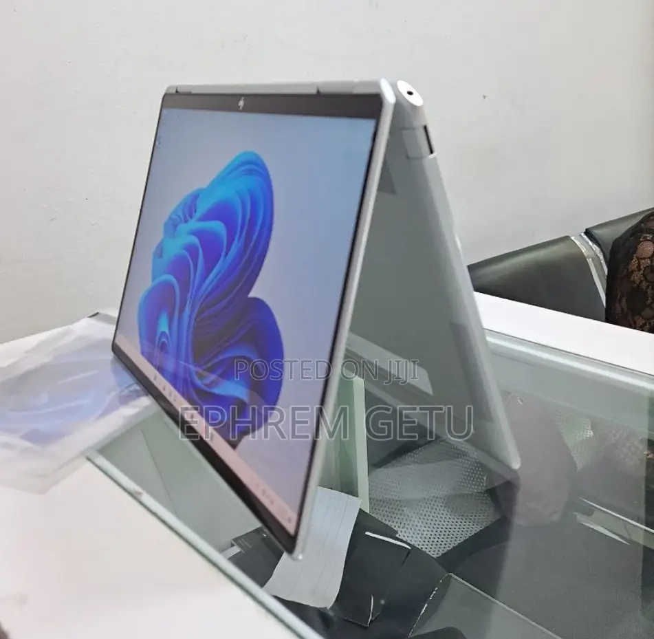 New Laptop HP Spectre 14 8GB Intel Core I5 SSD 512GB