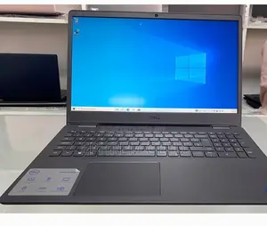 Photo - New Laptop Dell Vostro DVCI315 16GB Intel Core I7 SSD 1T