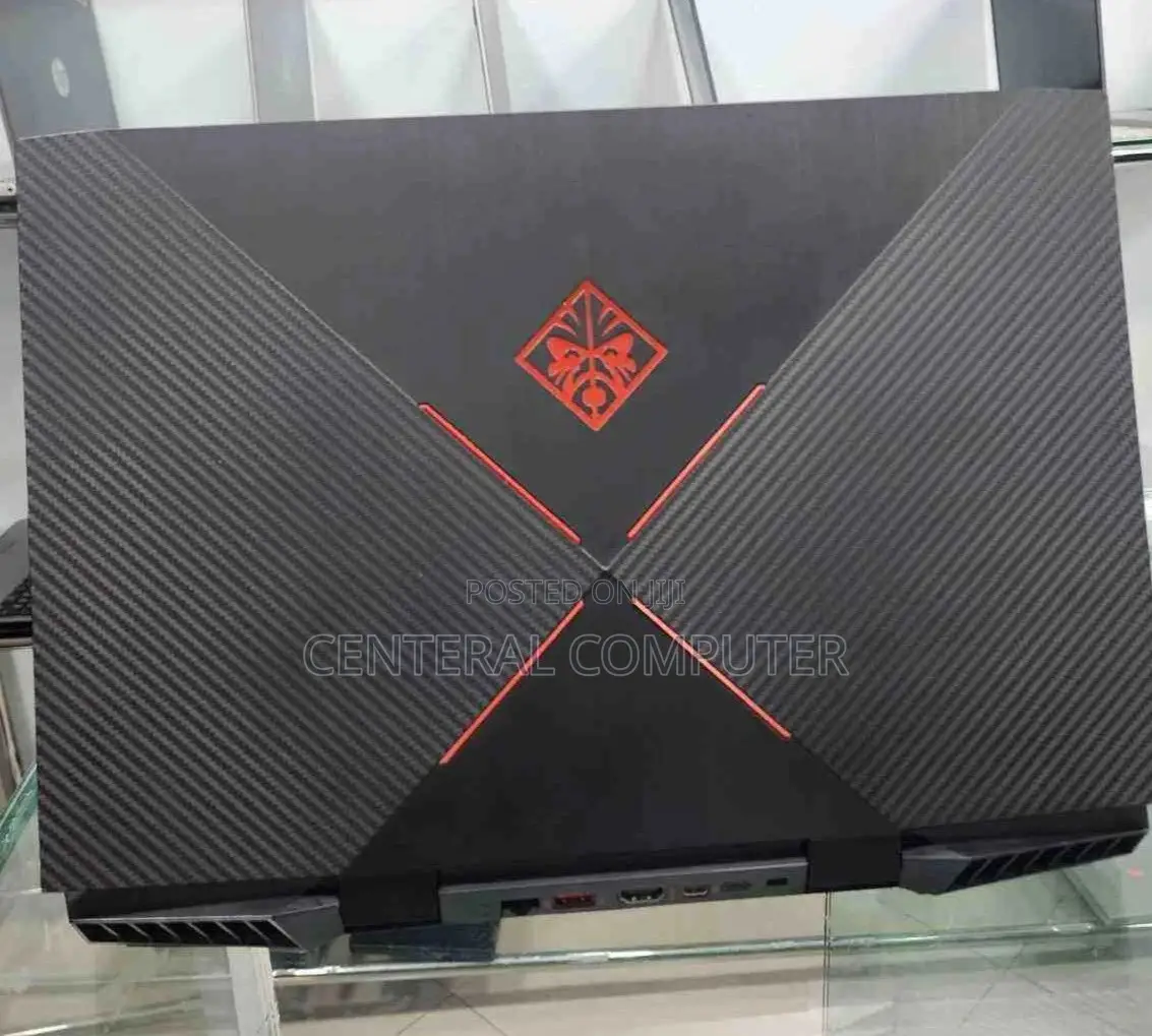 New Laptop HP Omen X 17t 16GB Intel Core I7 SSD 512GB