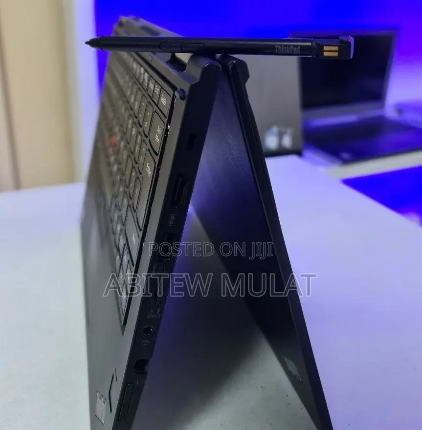 New Laptop Lenovo ThinkPad Yoga 8GB Intel Core I5 SSD 512GB