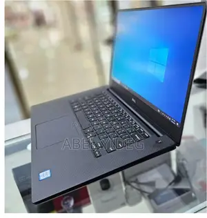 New Laptop Dell XPS 15 16GB Intel Core I5 SSD 512GB