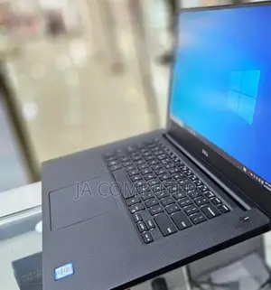 New Laptop Dell XPS 15 16GB Intel Core I5 SSD 512GB