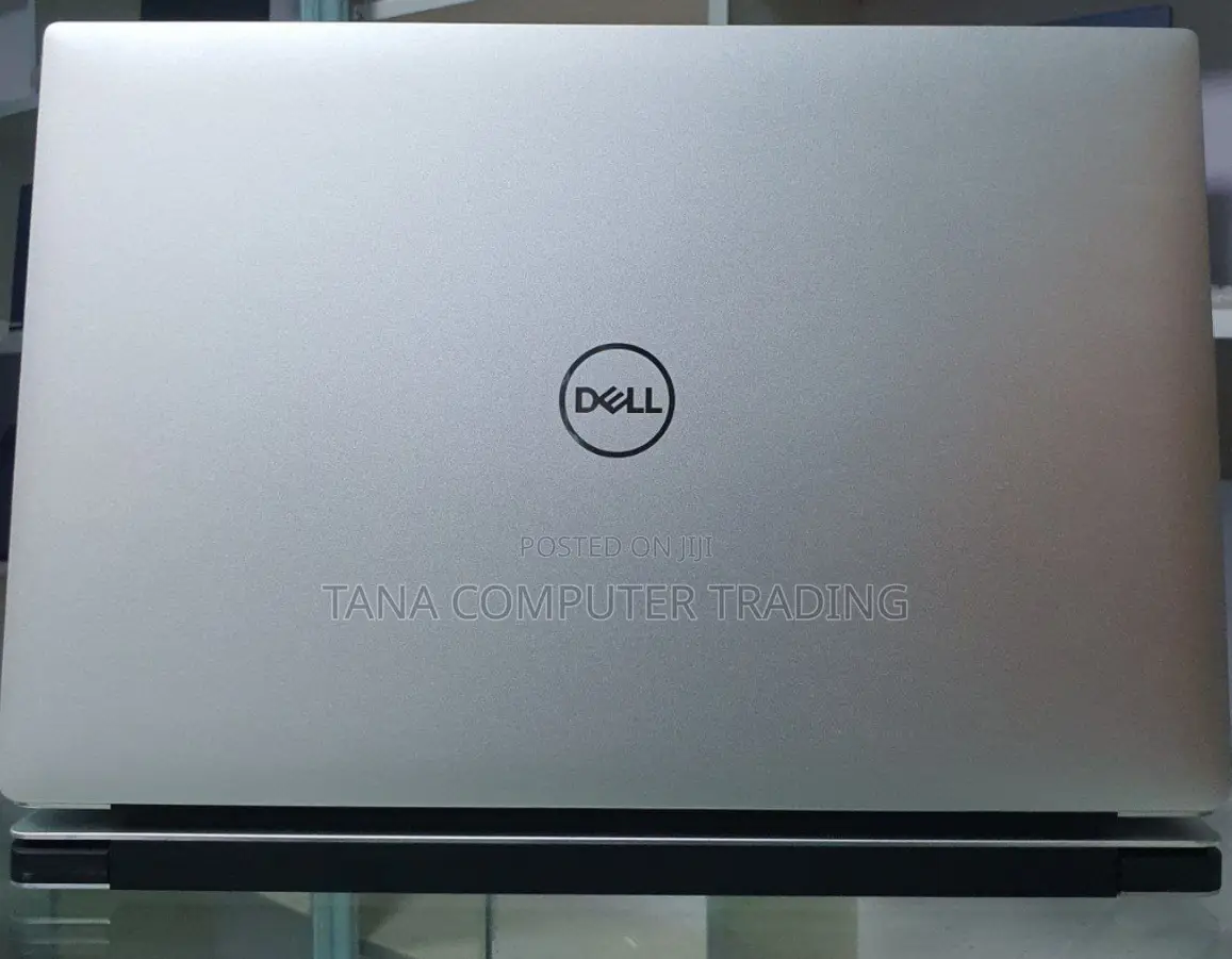 New Laptop Dell XPS 15 32GB Intel Core I7 SSD 1T