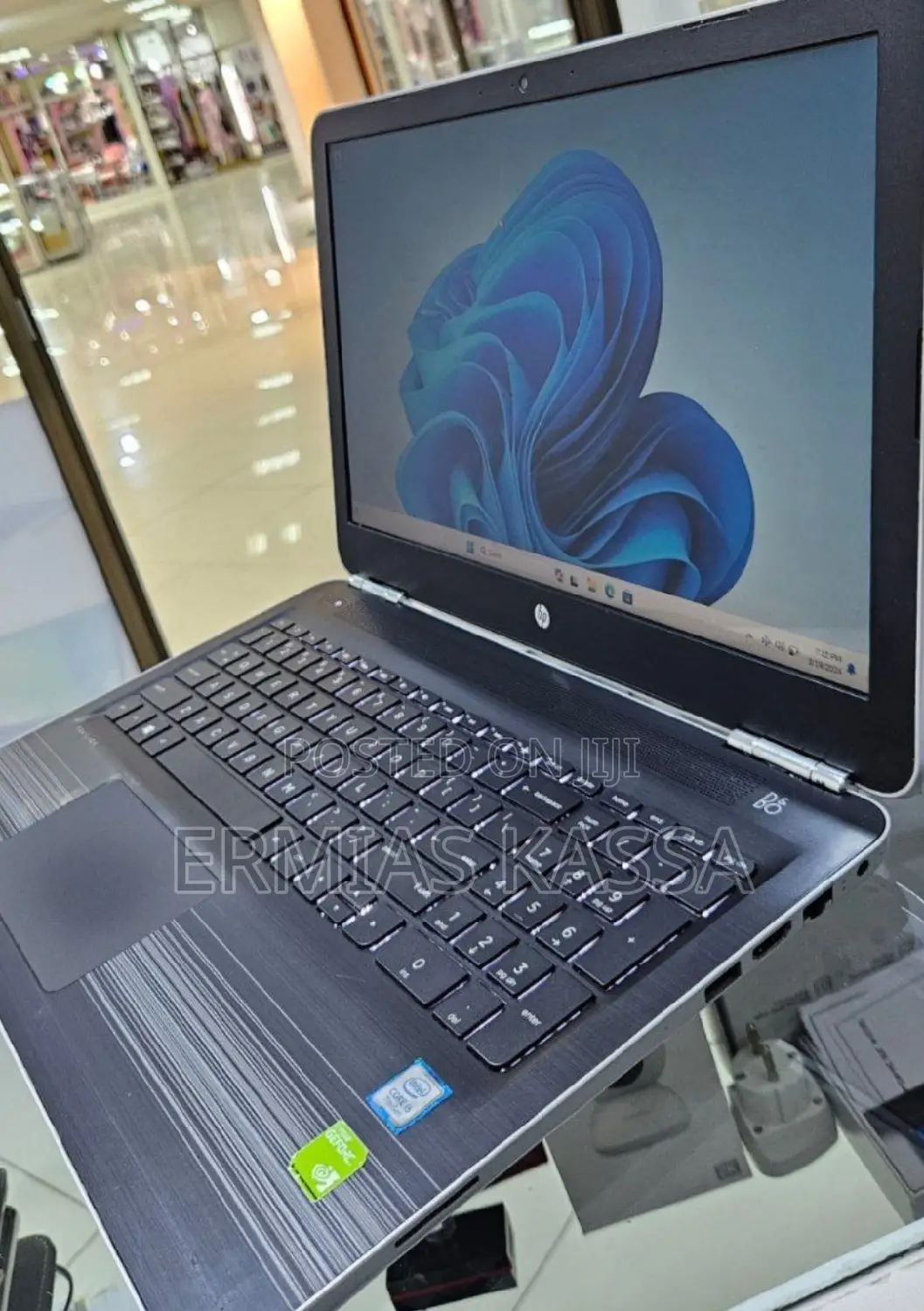 New Laptop HP Pavilion 15 8GB Intel Core I5 SSD 512GB