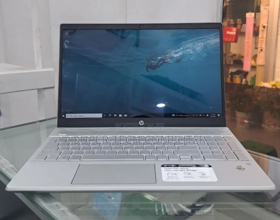 New Laptop HP Pavilion 15 12GB Intel Core I5 SSD 512GB