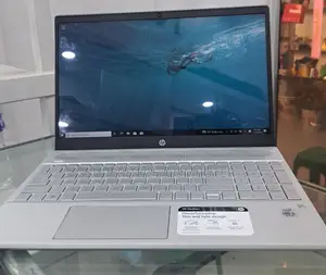 New Laptop HP Pavilion 15 12GB Intel Core I5 SSD 512GB
