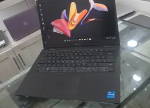 New Laptop Dell Latitude 13 3340 8GB Intel Core I5 SSD 256GB