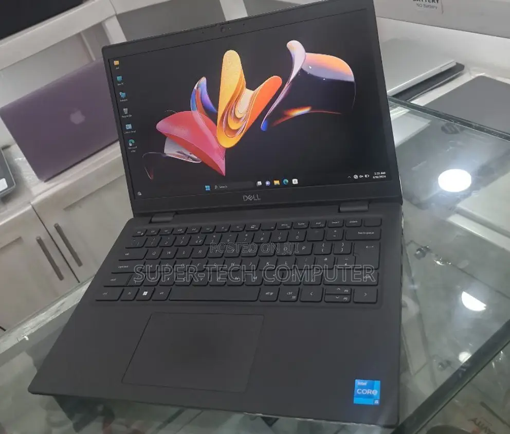 New Laptop Dell Latitude 13 3340 8GB Intel Core I5 SSD 256GB