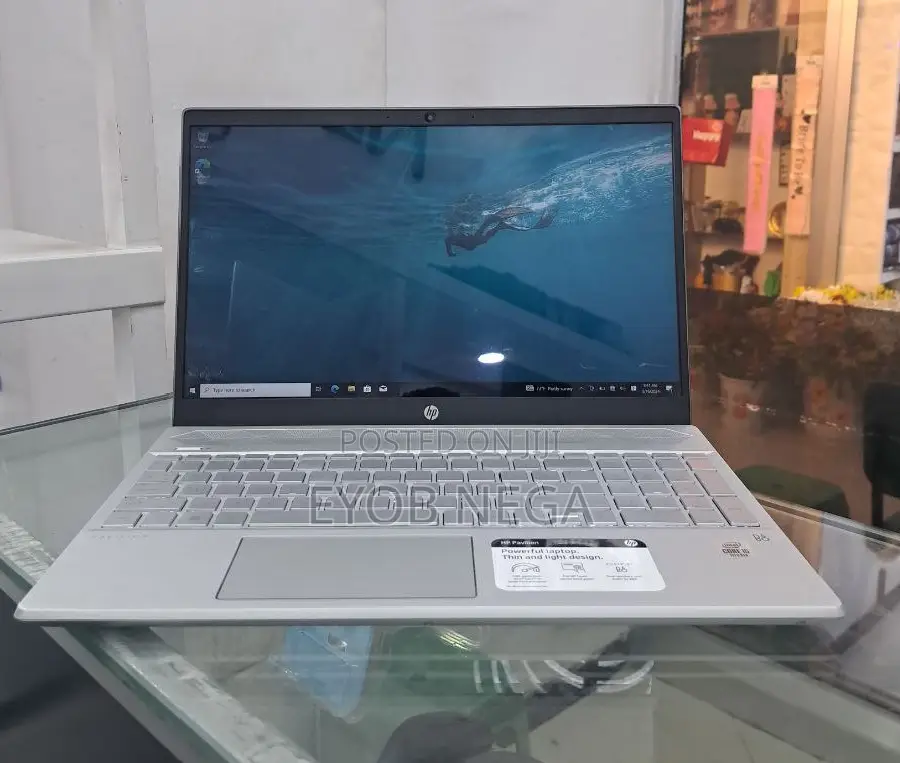 New Laptop HP Pavilion 15 12GB Intel Core I5 SSD 512GB