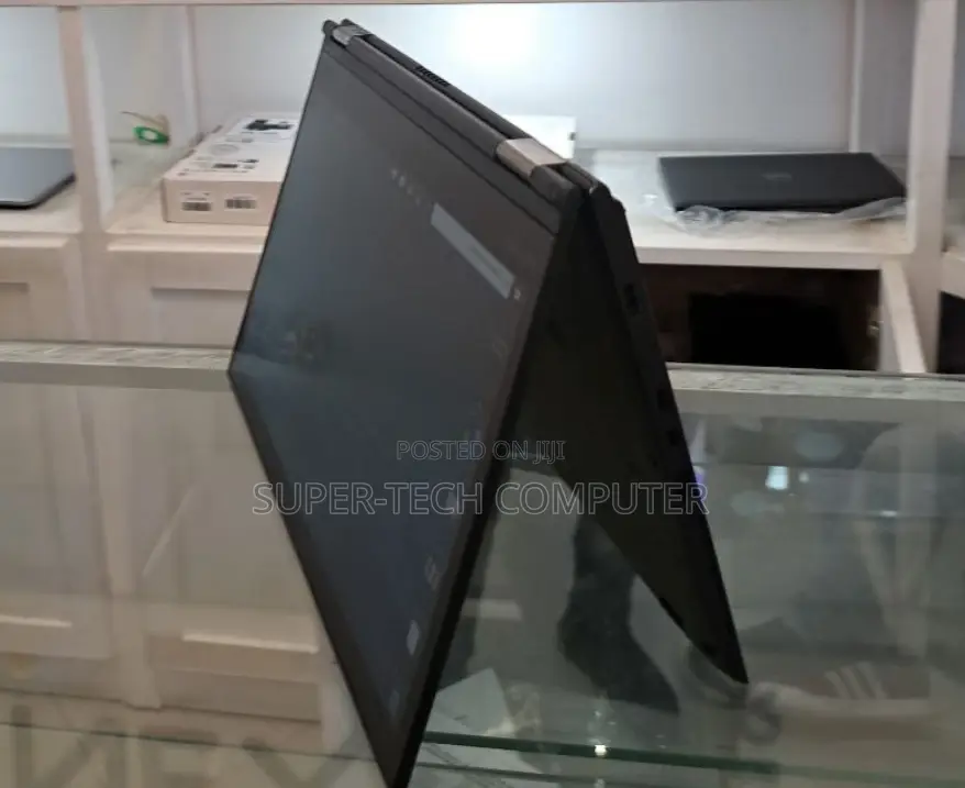 New Laptop Lenovo ThinkPad Yoga 370 16GB Intel Core I7 SSD 512GB