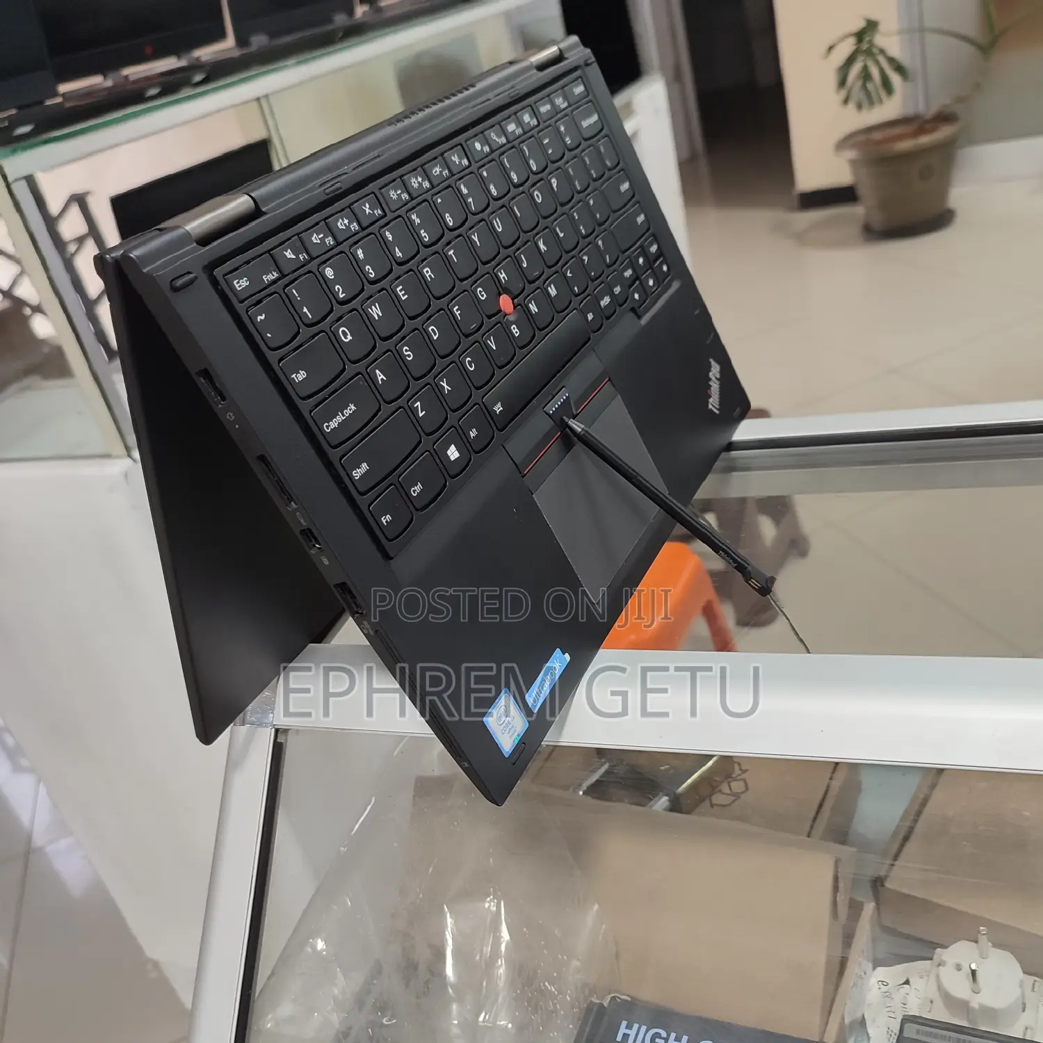 New Laptop Lenovo Yoga 260 8GB Intel Core I5 SSD 512GB