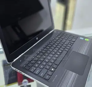 New Laptop 8GB Intel Core I5 SSD 512GB