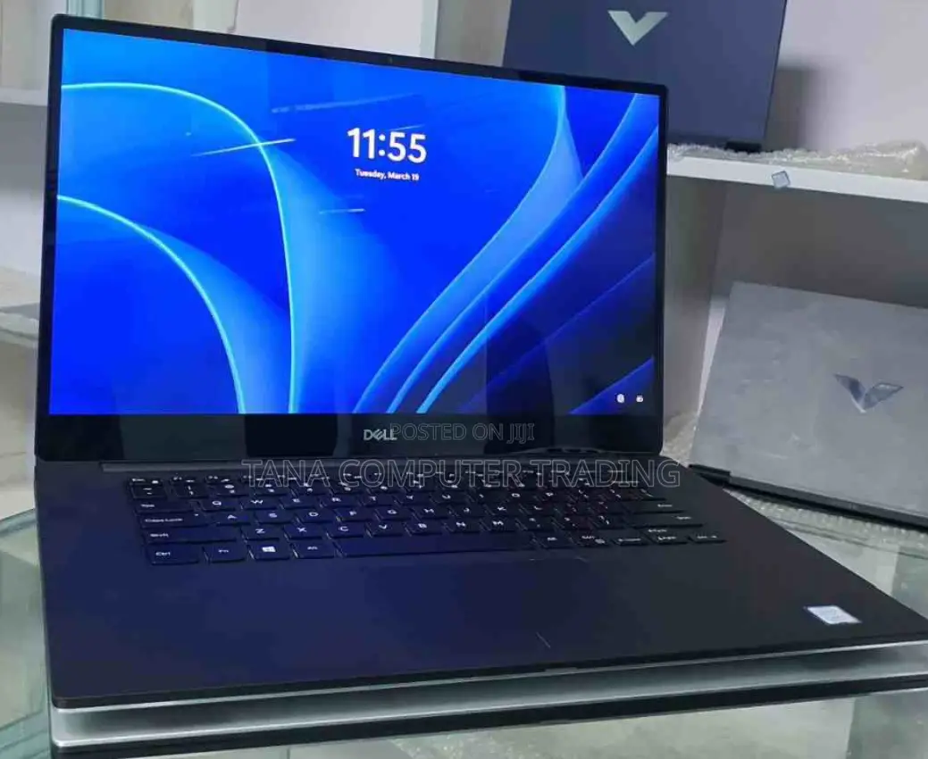 New Laptop Dell XPS 15 16GB Intel Core I7 SSD 500GB