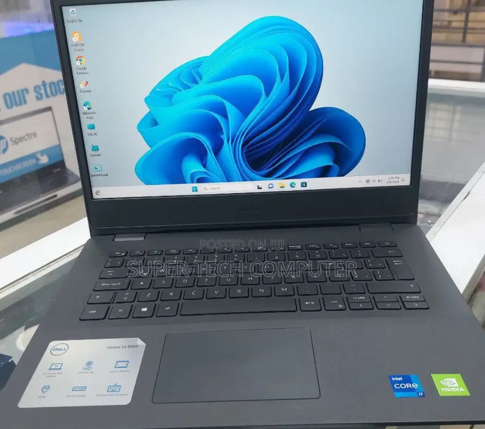 New Laptop Dell Vostro 3446 16GB Intel Core I7 SSD 1T