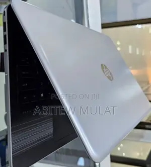 New Laptop HP Pavilion 15 8GB Intel Core I5 SSD 512GB