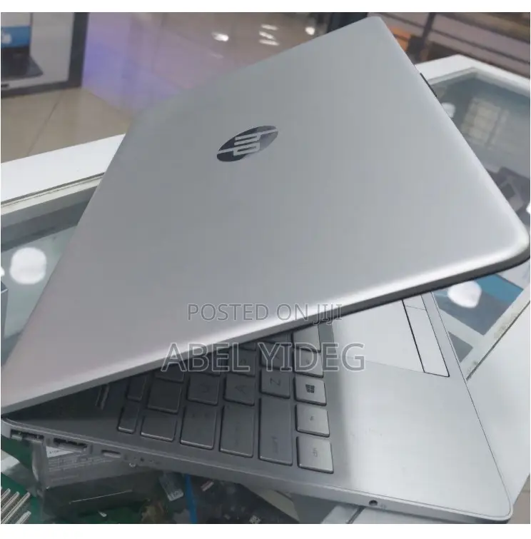New Laptop HP Stream Notebook 8GB Intel Pentium SSD 256GB