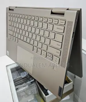 New Laptop Lenovo Yoga C740 8GB Intel Core I5 SSD 512GB