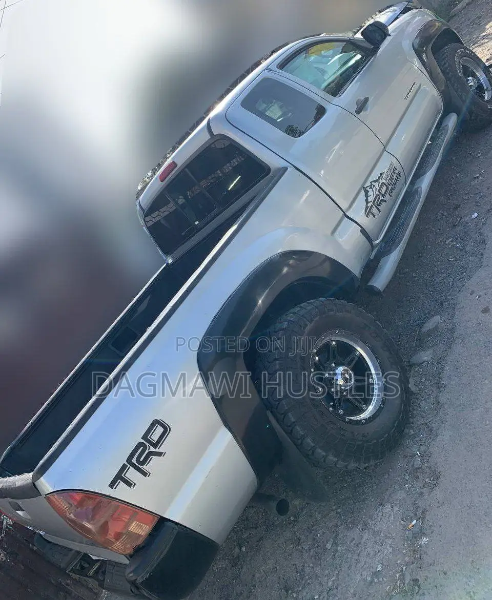 Toyota Tacoma 2008 Silver