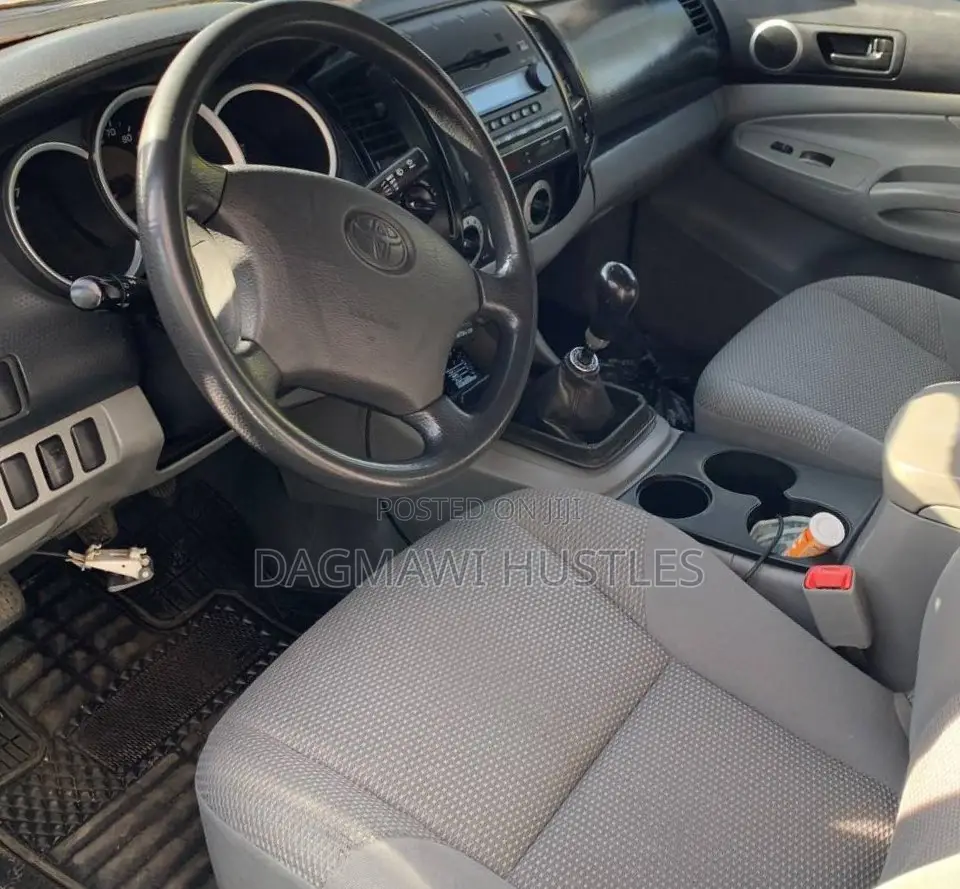 Toyota Tacoma 2008 Silver