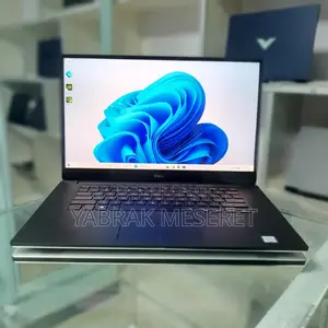 New Laptop Dell XPS 15 32GB Intel Core i7 SSD 1T