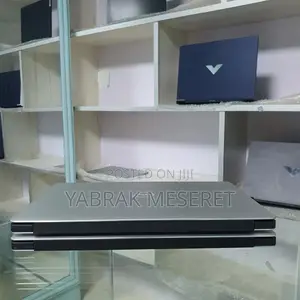 New Laptop Dell XPS 15 32GB Intel Core i7 SSD 1T