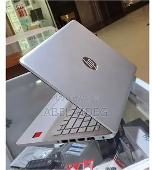New Laptop HP Stream Notebook 8GB Intel Core I5 HDD 1T