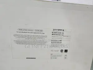 New Laptop Apple MacBook Pro 18GB Apple M3 Pro SSD 512GB